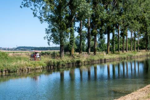 Parcours artistique le long du canal de Bourgogne